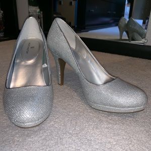 Worthington Sparkly Heel